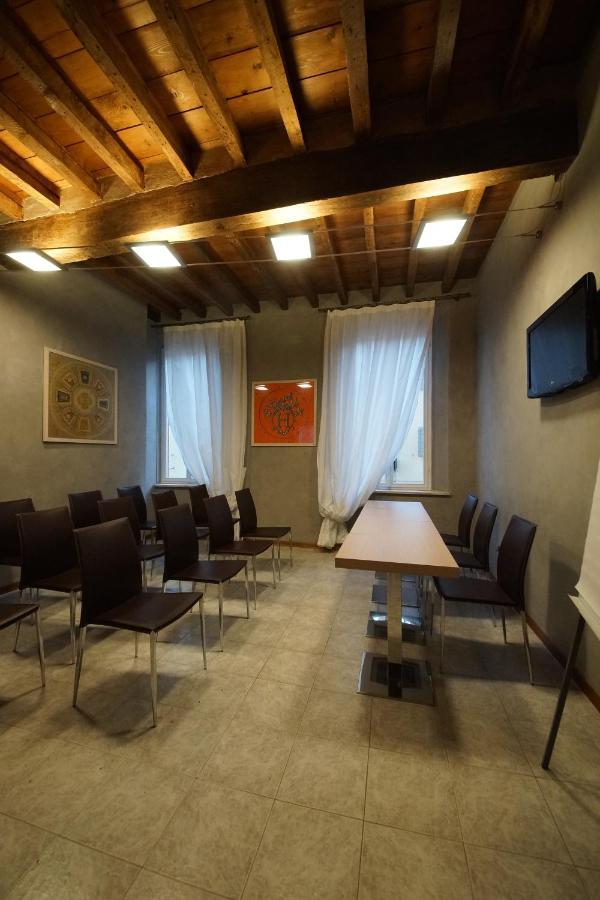 Albergo Morandi レッジョ・エミリア エクステリア 写真
