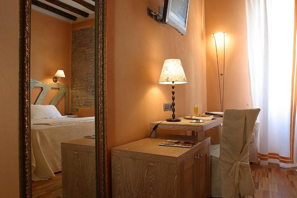 Albergo Morandi レッジョ・エミリア 部屋 写真